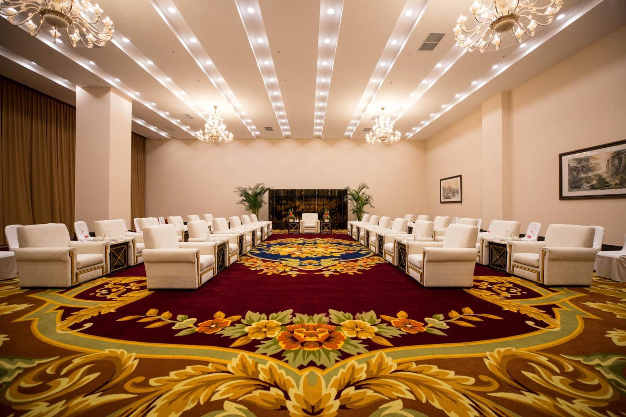 Holiday Inn Chengdu Century City-Easttower Dış mekan fotoğraf