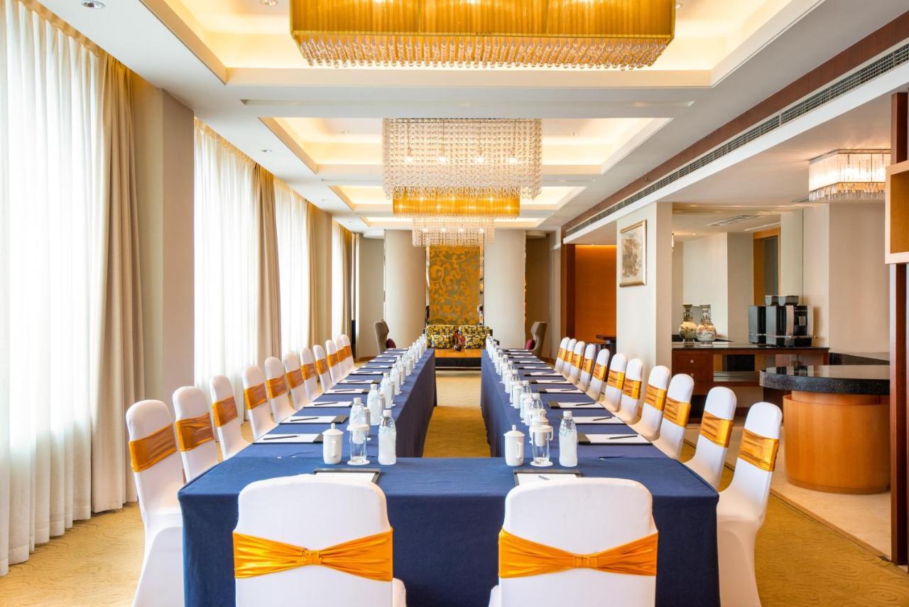 Holiday Inn Chengdu Century City-Easttower Dış mekan fotoğraf