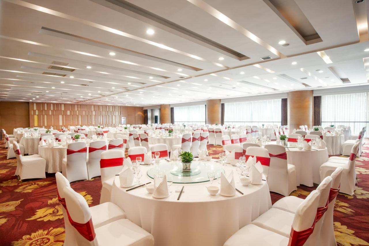 Holiday Inn Chengdu Century City-Easttower Dış mekan fotoğraf